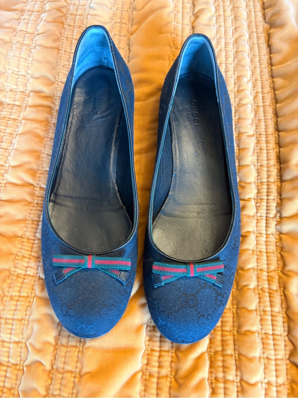 Gucci Black Monogram Ballet Flats with Signature Ribbon